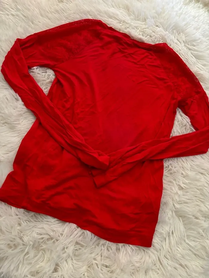 T-shirt rouge - photo numéro 3