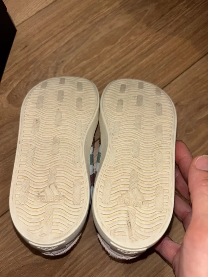 Baskets, Adidas, fille, taille 27 - photo numéro 3