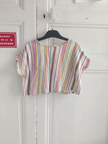 Joli Top large effet chauve souris Kiabi 5 ans