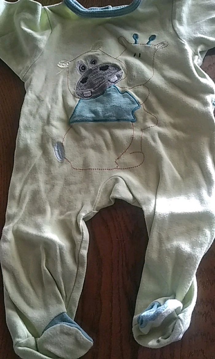 lot 5 pyjamas 3 mois - photo numéro 4