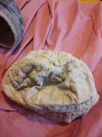 Chapeau rayé bébé de 0 à 6 mois