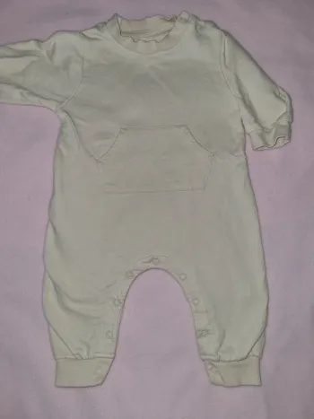 Combinaison taille 6 mois 68 cm