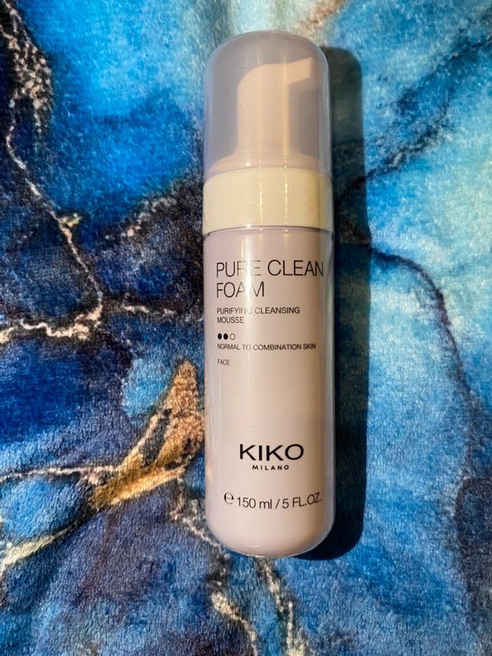 Mousse visage nettoyante et purifiante Kiko 150 ml