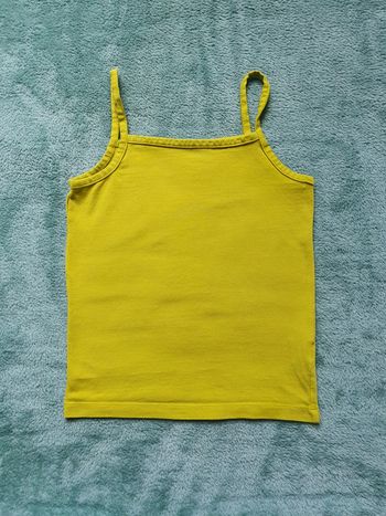 Tres beau débardeur 8 ans