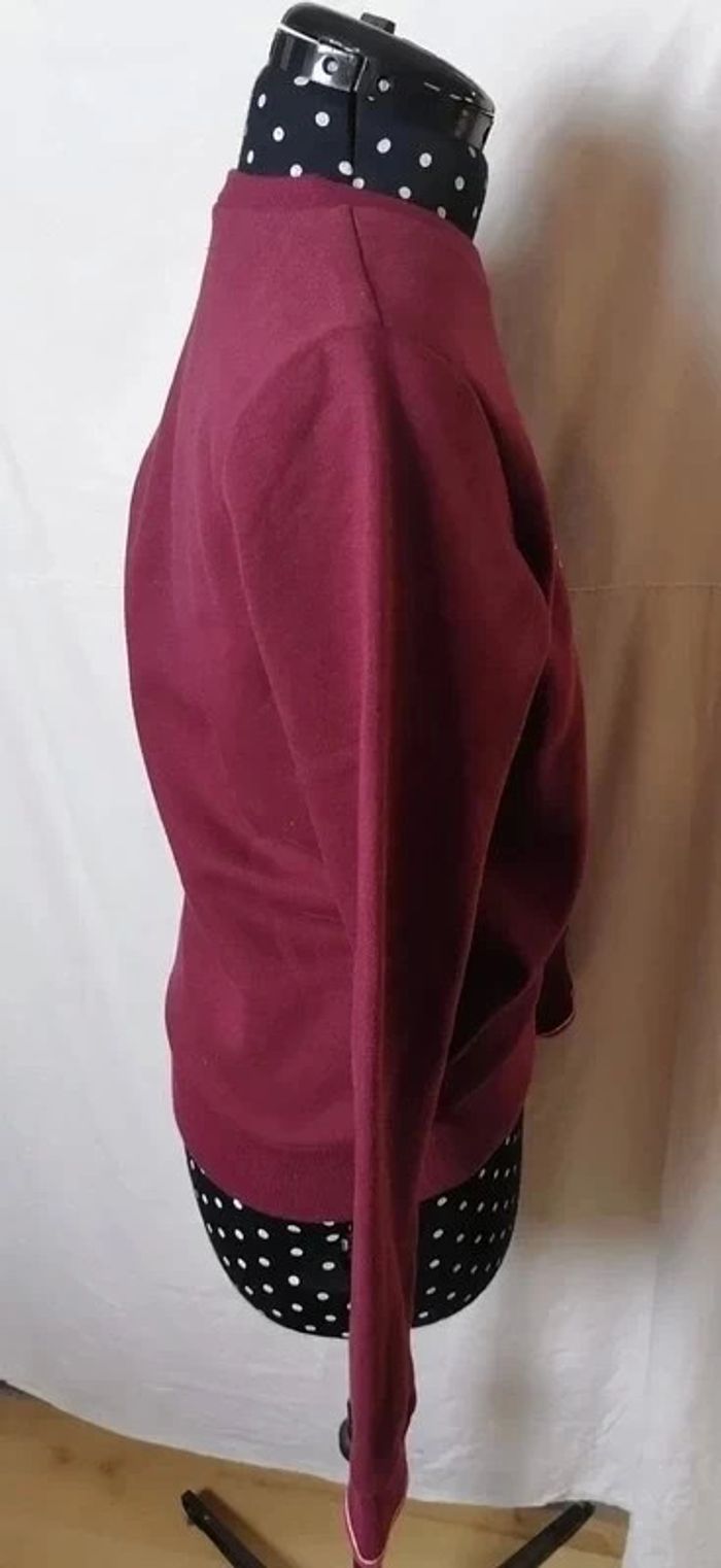 Sweat rouge Bordeaux motif lenticulaire tête de mort / casque IKKS - photo numéro 5