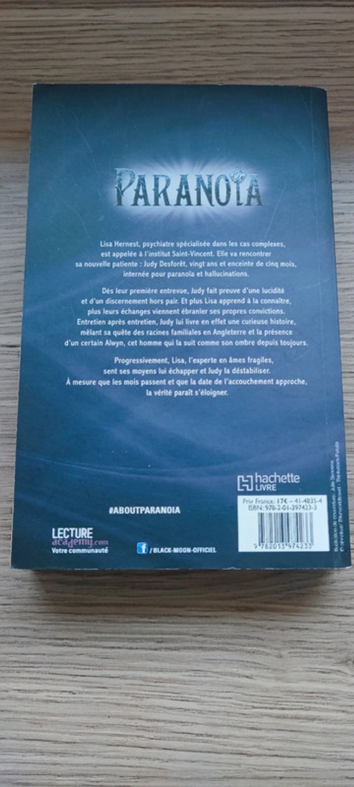 Livre de Mélissa Bellevigne Paranoïa - photo numéro 2