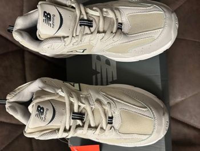 Basket New balance taille 43 - photo numéro 2