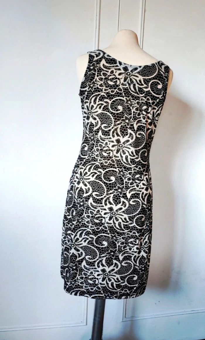 💗robe femme floral noir et blanc t s 36 logo brodé smash - photo numéro 3