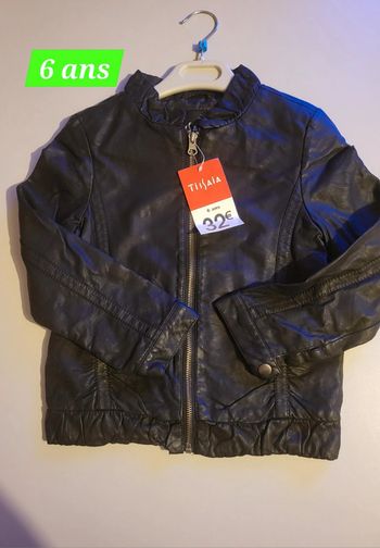 🪀 Veste neuve 6 ans Tissaia 🪀