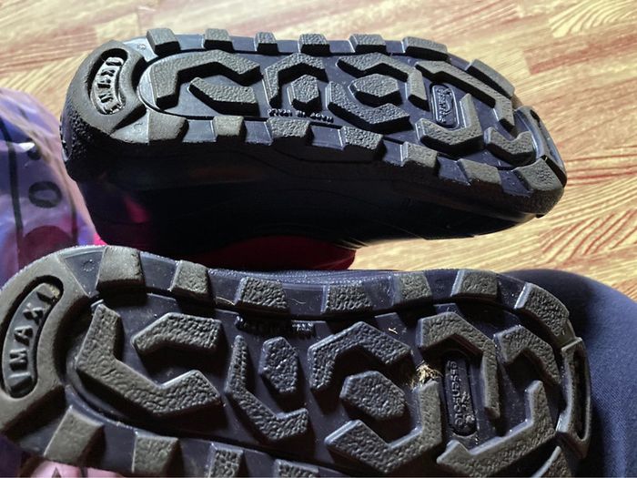 Bottes de neige Decathlon 26/27 - photo numéro 4