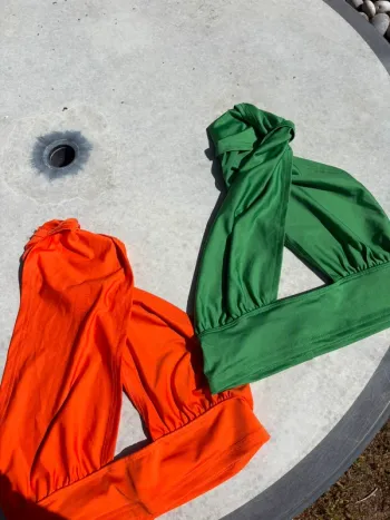 Lot de 2 tops courts croisés Shein