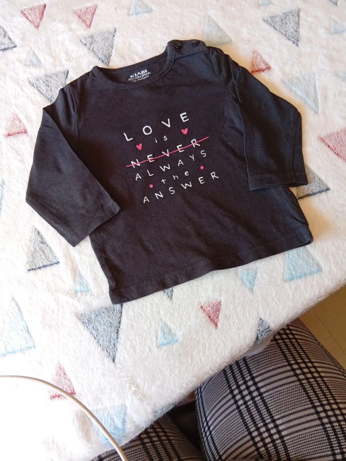 T-shirt love is💕