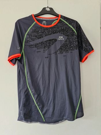 T-shirt running S