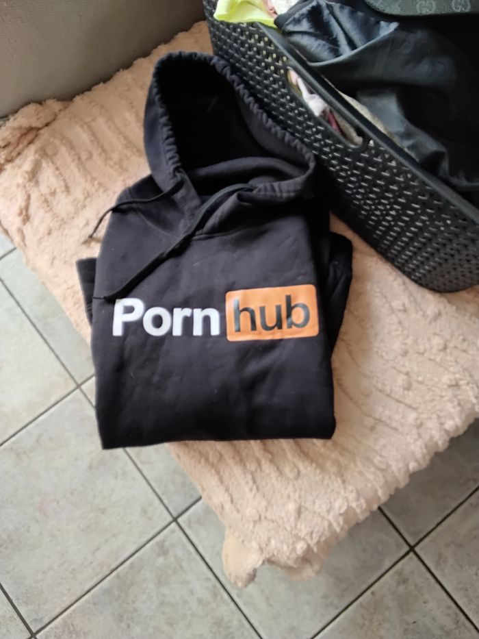 Pull PH - photo numéro 2