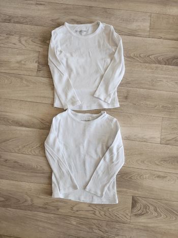 Lot 2 maillots de corps 3 ans