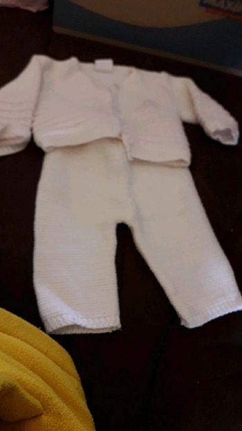 Ensemble laine gilet et pantalon