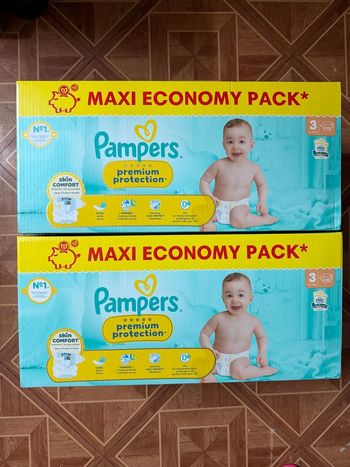224 couches Pampers premium taille 3
