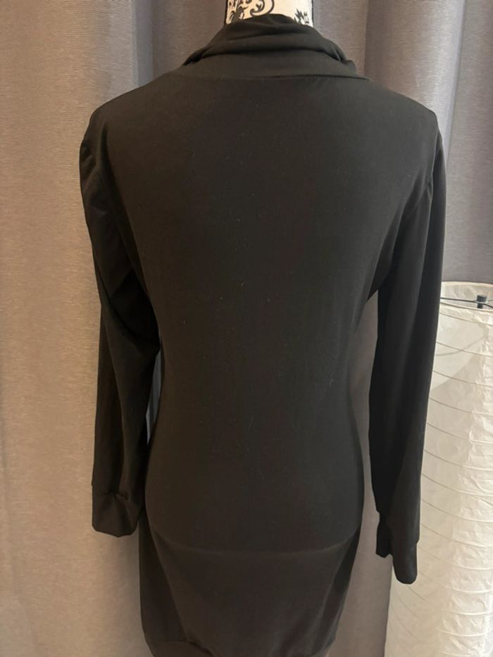 Jolie robe noire col roulé taille S - photo numéro 2