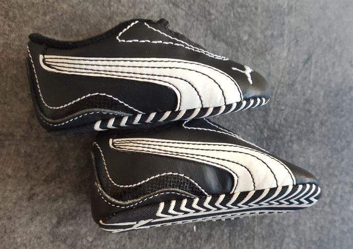 Chaussons bébé mixte pointure 16  Puma - photo numéro 4