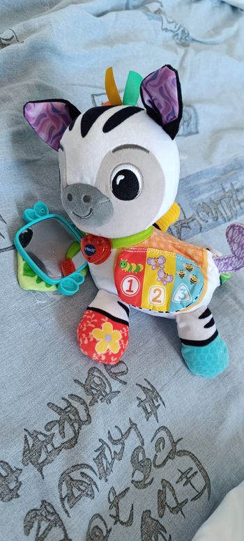 Jouer VTech bébé