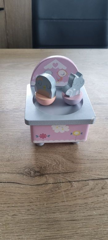 Boîte à musique en bois 🐱 🐦