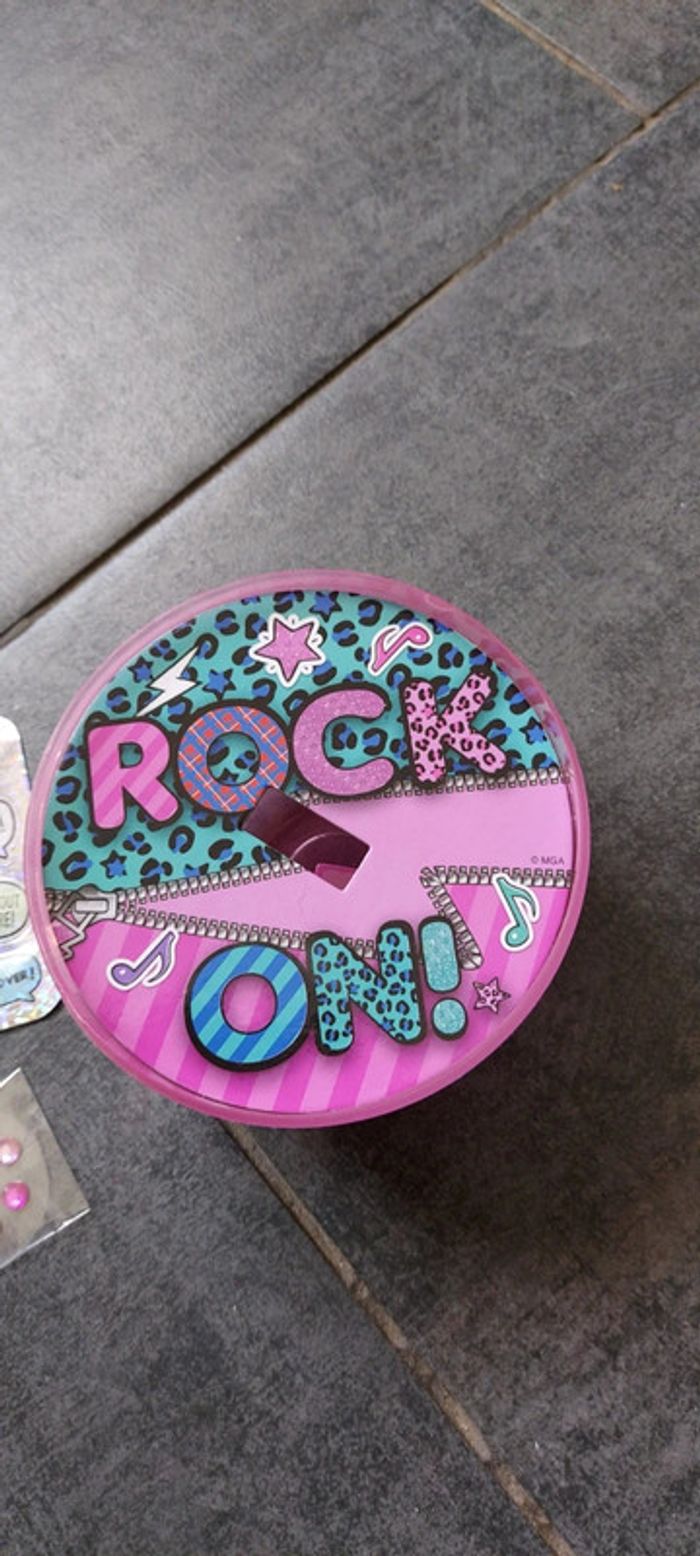 Boule surprise rose LOL Surprise - photo numéro 2