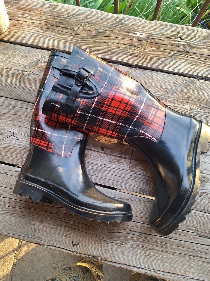 Bottes de pluie motif tartan rouge et noir - photo numéro 7