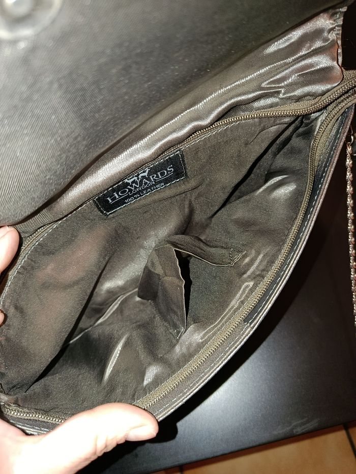 Pochette en cuir gris argenté - Howards - photo numéro 4
