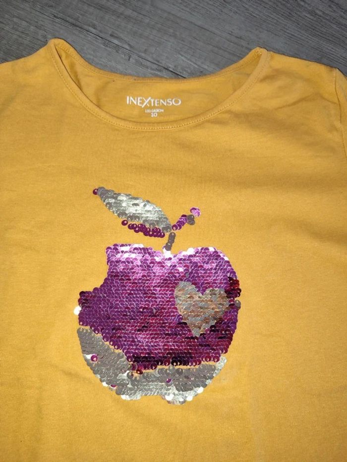 T shirt 10 ans in extenso moutarde avec pomme sequins - photo numéro 2