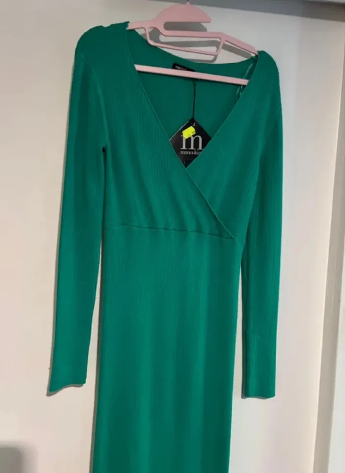 💚 Robe Manoukian verte – Neuve avec étiquette – Taille M - photo numéro 2