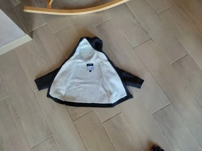 Manteau gilet comme neuf fourrure chaud gris foncé kiabi 18 mois garçon tbe - photo numéro 8