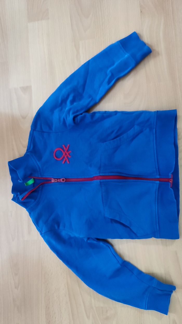 veste sweat benetton 6 7 ans