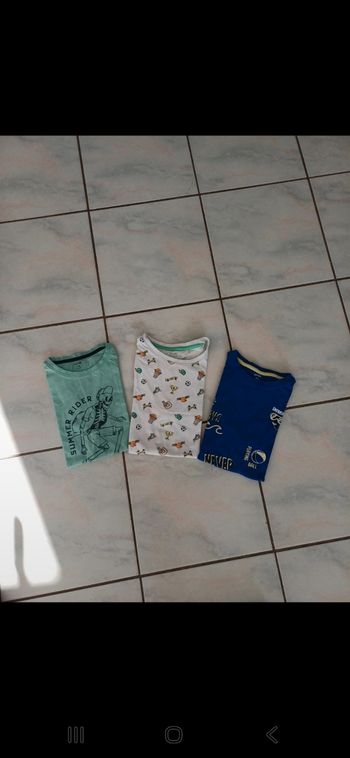 Lot 3 t shirts