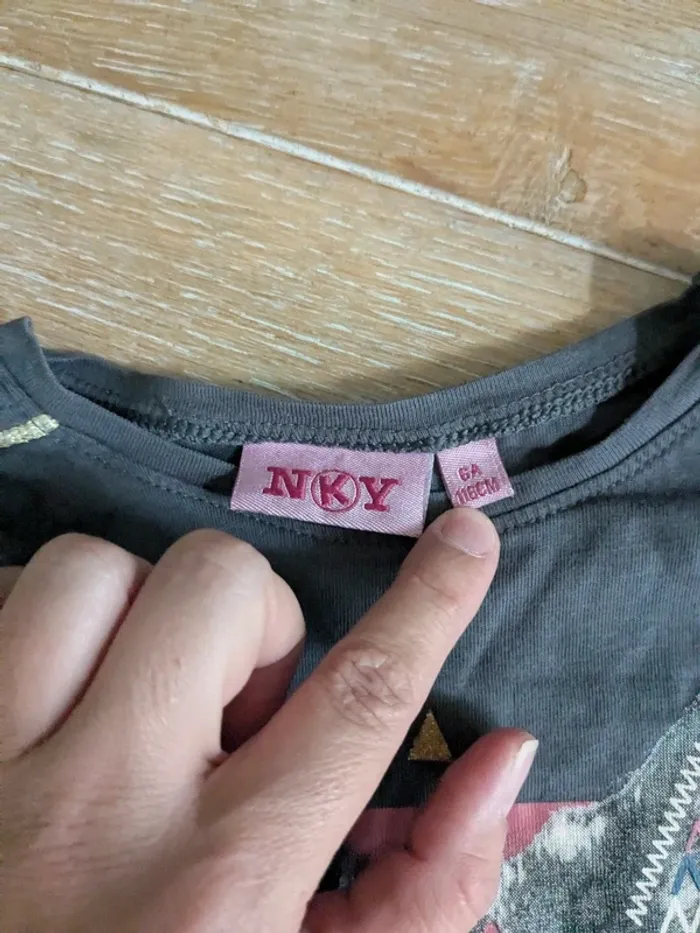 Tee shirt 6 ans loup - photo numéro 4