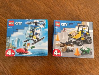 Lot de deux boîtes lego city 60275 et 60284 Neuves