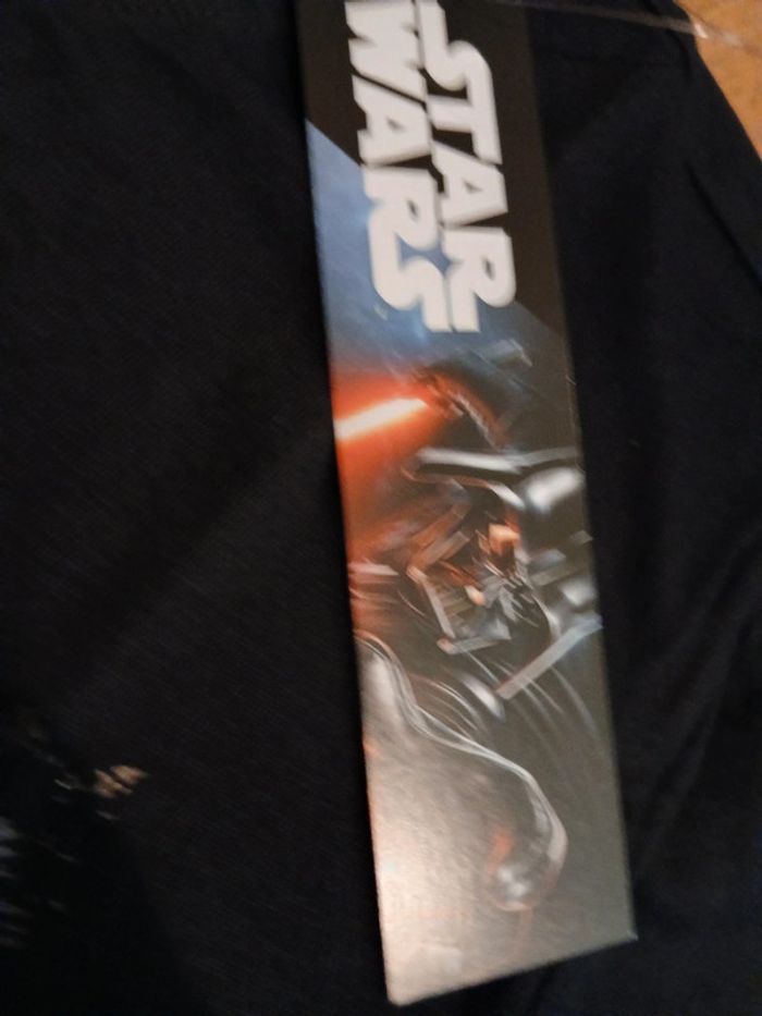 Lot homme T-shirt star wars+1caquette star wars - photo numéro 4