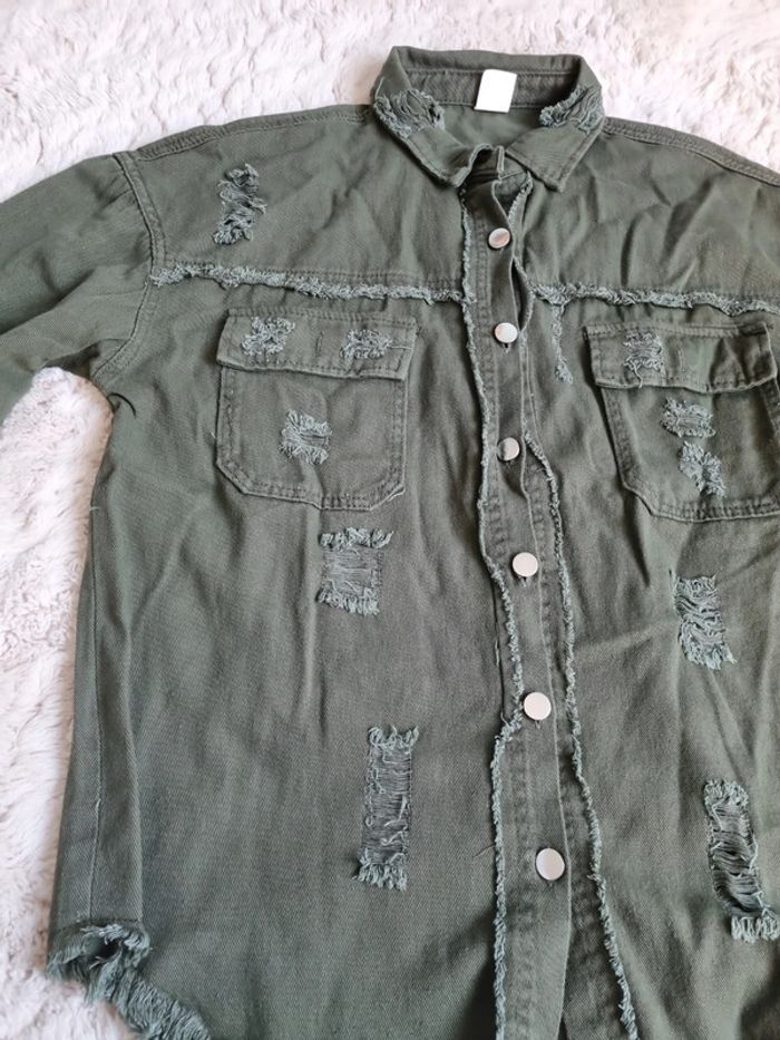 Veste jean effet déchirer - photo numéro 3