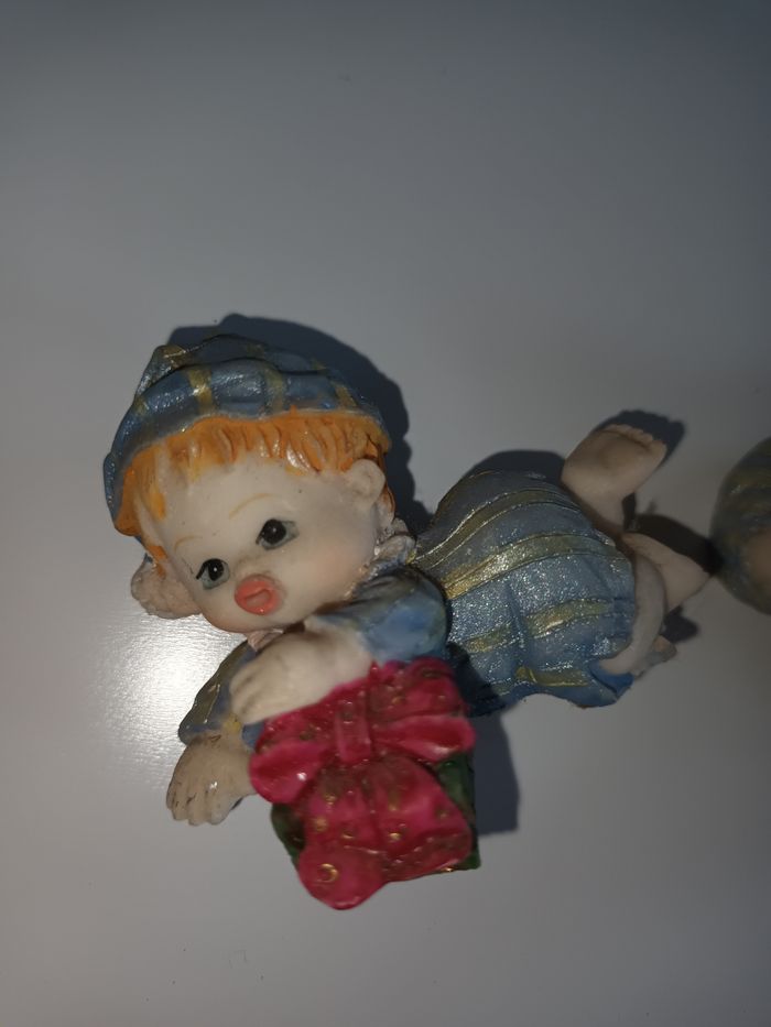 Jolie posture en platre bébé - photo numéro 2