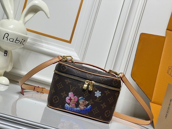 Louis Vuittoṇ  Ce produit a un thème de Noël M26647