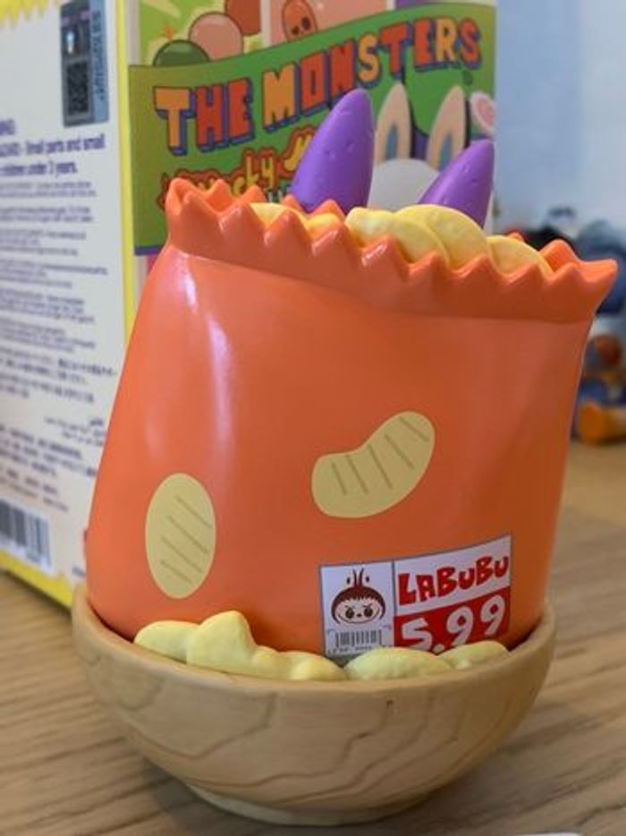🍟 Pop Mart Labubu – Wacky Mart Series : Chips (avec boîte + carte) - photo numéro 4