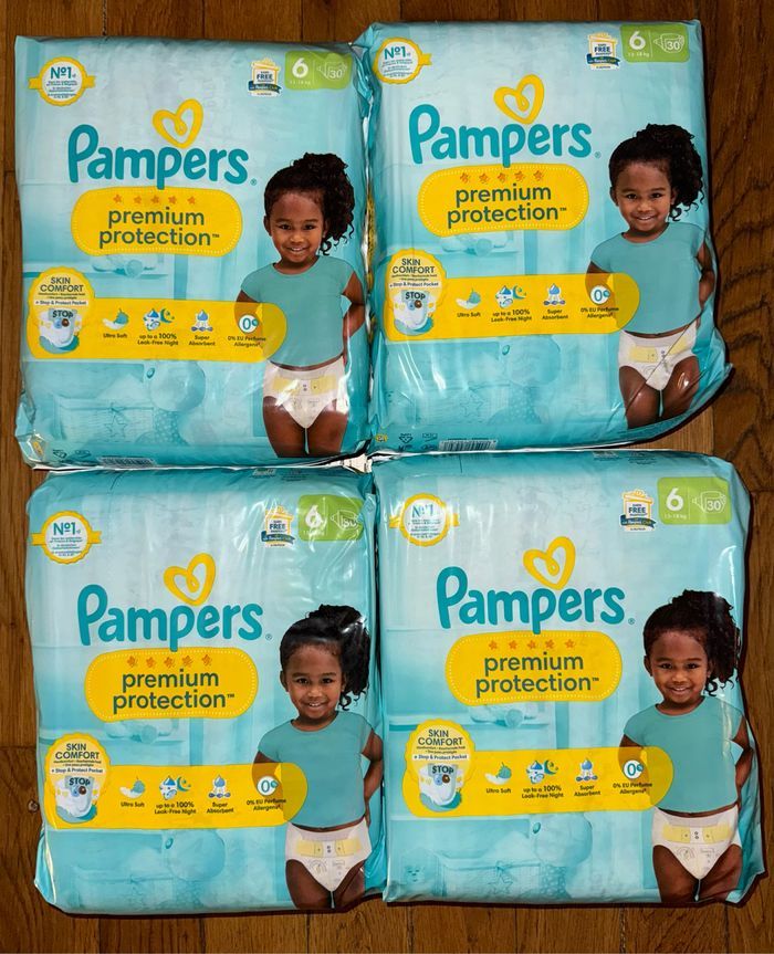 Lot de 4 paquets de couches Pampers taille 6