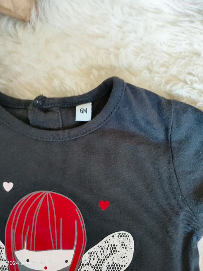 Haut 6 mois fille - photo numéro 3