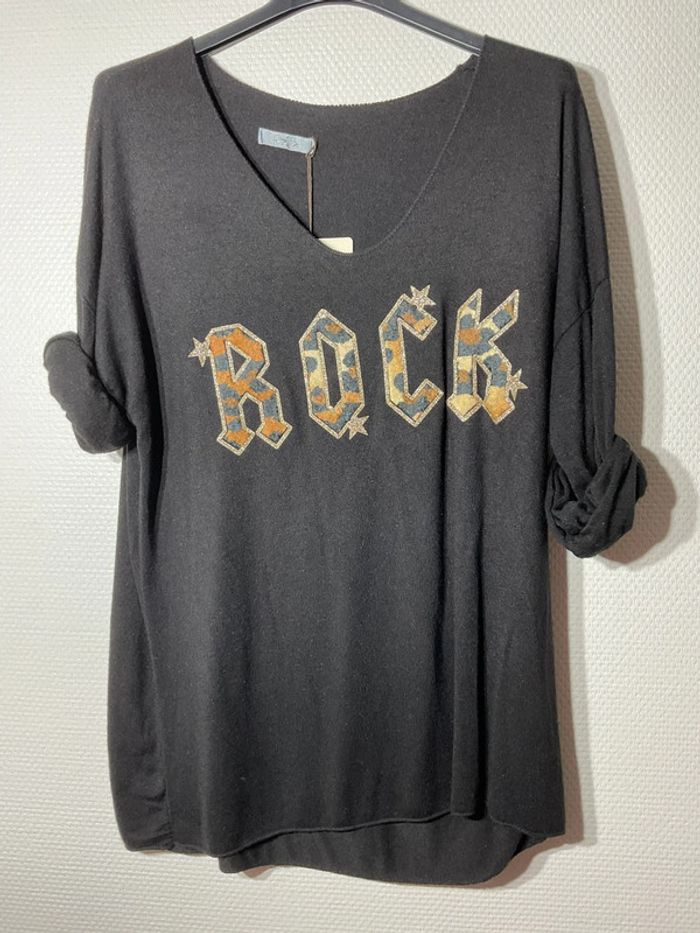 Pull « rock » femme taille unique (36-42)- nos - neuf avec étiquette