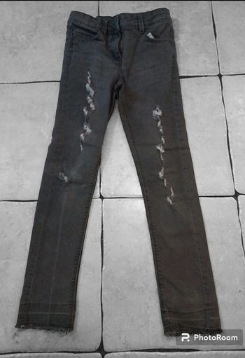 Jeans slim effet troué 😜