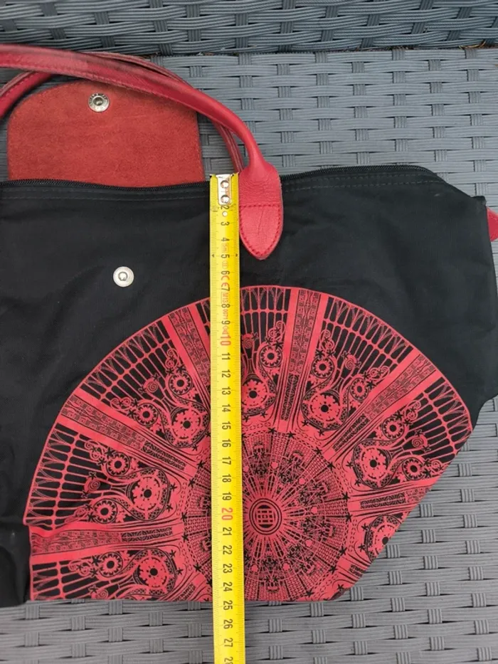 Petit Sac à main pliage Longchamp noir et rouge - photo numéro 9