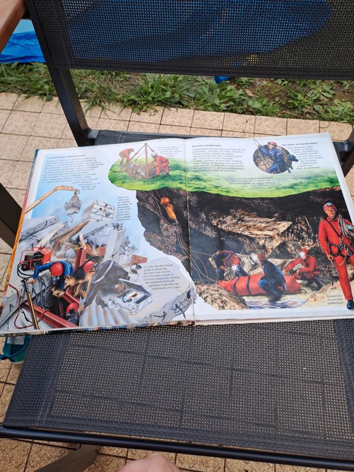 Livre la grande imagerie les pompiers - photo numéro 7