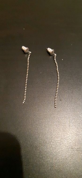 Boucles d'oreilles pendantes