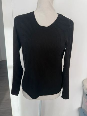 Pull noir côtelé Camaïeu taille S ou 36
