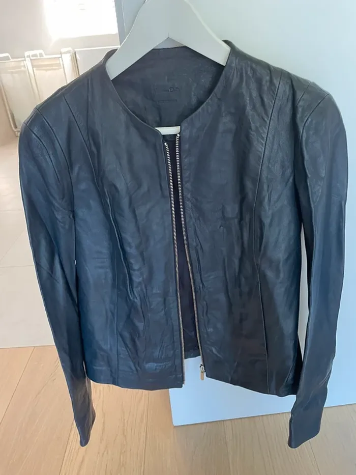 Perfecto cuir mouton Massimo Dutti marine S neuf