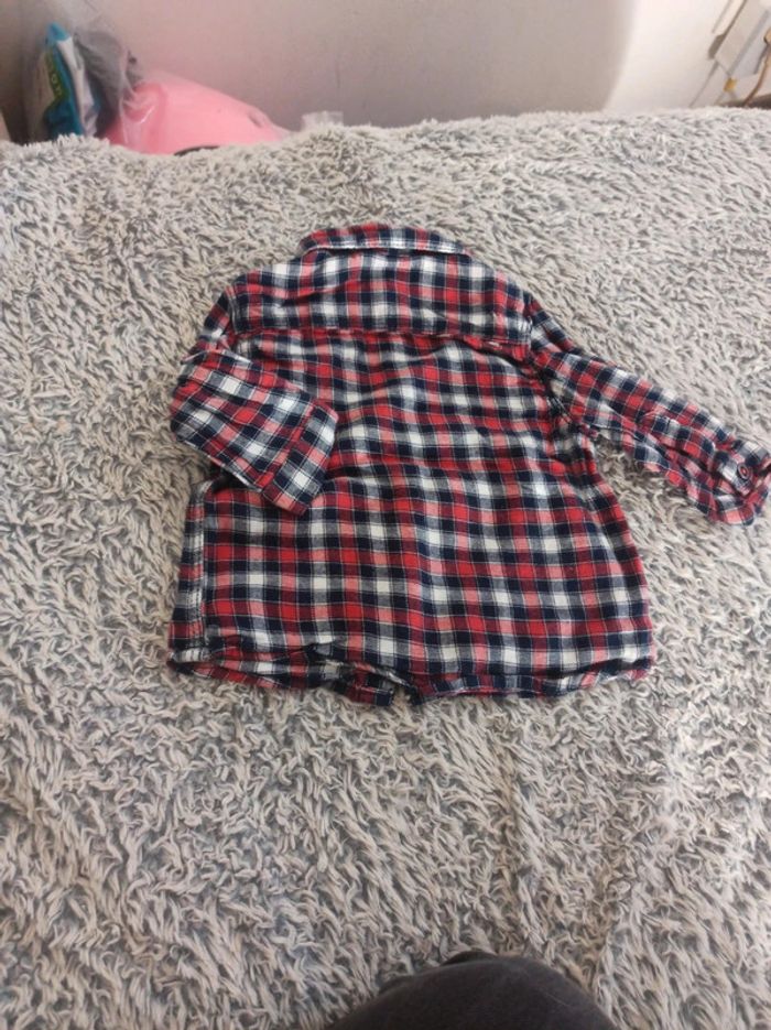 Chemise 3 mois - photo numéro 5